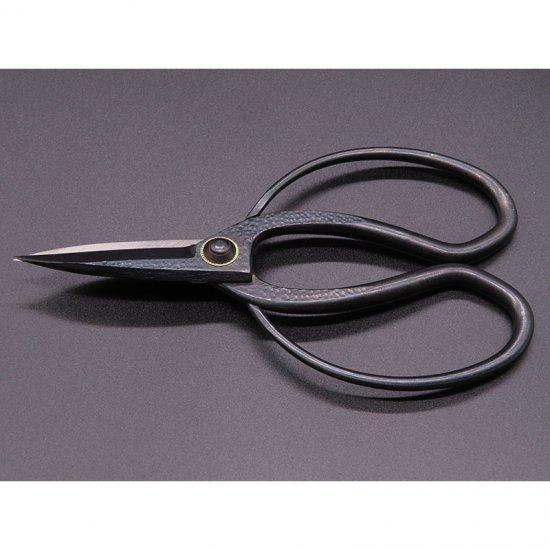 Traditional long blade gardening scissors