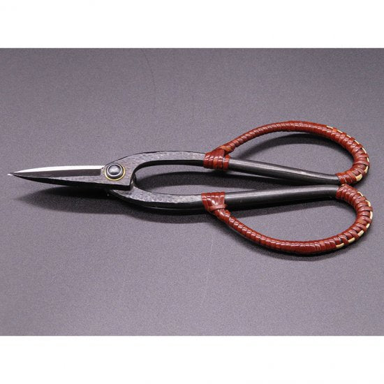 Long handled bonsai scissors with rattan weave
